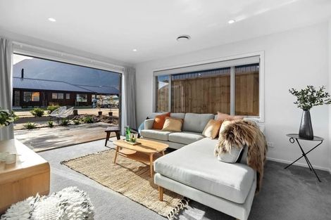 Photo of property in 3 Ward Street, Jacks Point, Queenstown, 9371