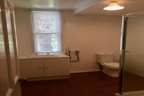 Photo of property in 1/232 Onewa Road, Birkenhead, Auckland, 0626