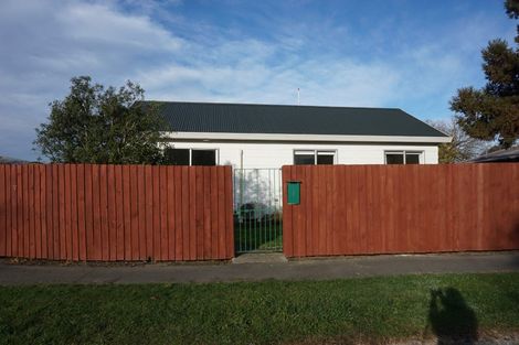 Photo of property in 1/1 Pateke Place, Bromley, Christchurch, 8062