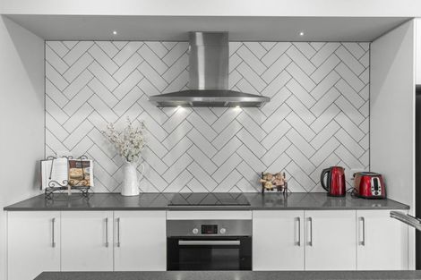 Photo of property in 130 Coast Boulevard, Papamoa Beach, Papamoa, 3118