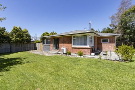 Photo of property in 144a High Street, Oxford, 7430