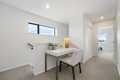 Photo of property in 121 Waituarua Drive, Takanini, Auckland, 2112