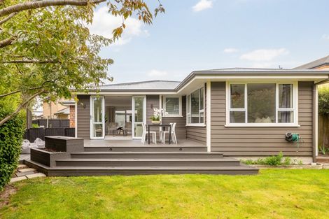 Photo of property in 3/47b Harris Crescent, Papanui, Christchurch, 8053