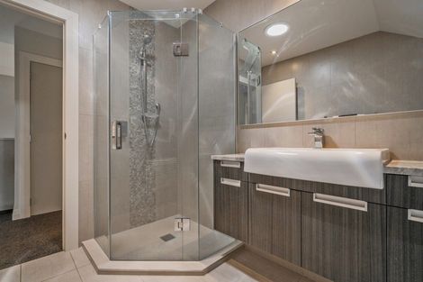 Photo of property in 4 Little George Place, Whitianga, 3510