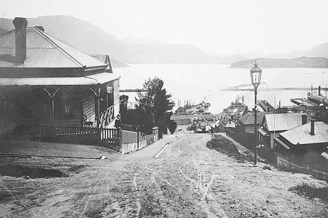 Photo of property in 29 Ripon Street, Lyttelton, 8082