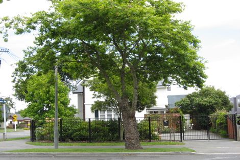 Photo of property in 1a Grove Road, Addington, Christchurch, 8024