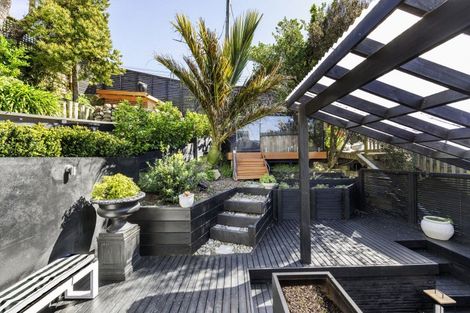 Photo of property in 57 Rhine Street, Island Bay, Wellington, 6023