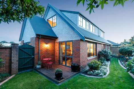 Photo of property in 7a Palm Avenue, Hokowhitu, Palmerston North, 4410