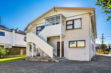 Photo of property in 6 Muricata Avenue, Mount Maunganui, 3116