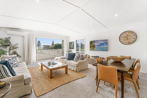 Photo of property in 16 Sutherland Avenue, Mount Maunganui, 3116
