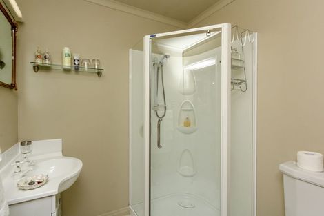 Photo of property in 333 Upland Road, Tarurutangi, New Plymouth, 4372