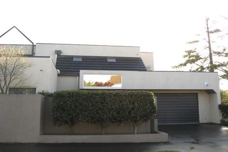 Photo of property in 4/33 Holly Road, St Albans, Christchurch, 8014