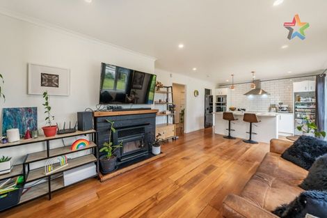 Photo of property in 55 Shearer Crescent, Naenae, Lower Hutt, 5011