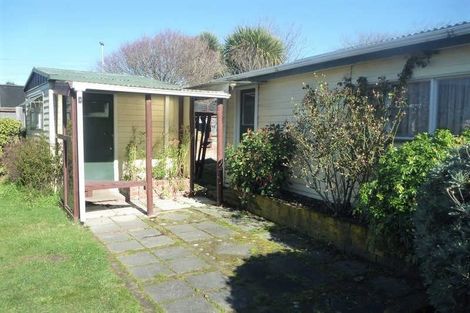Photo of property in 5 Boston Avenue, Hornby, Christchurch, 8042