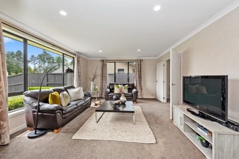 Photo of property in 4 Cabernet Close, Rototuna, Hamilton, 3210