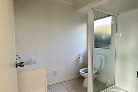 Photo of property in 10 Brosna Place, East Tamaki, Auckland, 2016
