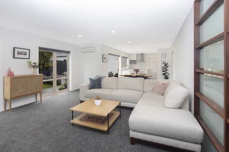 Photo of property in 5 Royal Elm Lane, Bryndwr, Christchurch, 8053