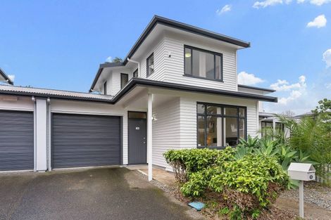 Photo of property in 118/2 Armoy Drive, East Tamaki, Auckland, 2016