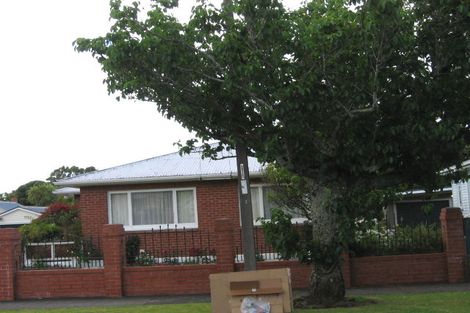 Photo of property in 39 Haverstock Road, Sandringham, Auckland, 1025