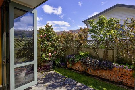Photo of property in 22 Boyes Crescent, Frankton, Queenstown, 9300