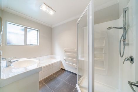 Photo of property in 35 Staithes Drive North, Whitby, Porirua, 5024