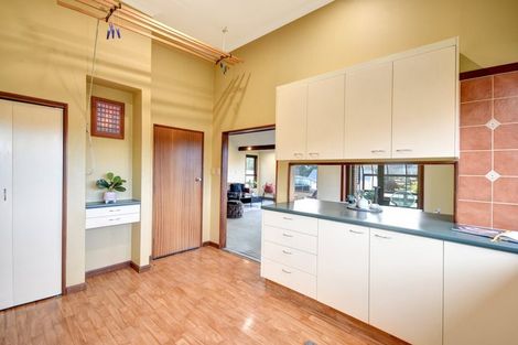 Photo of property in 4d Edinburgh Street, Green Island, Dunedin, 9018