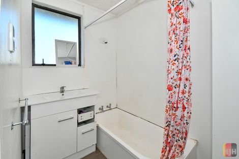 Photo of property in 67b Redcrest Avenue, Red Hill, Papakura, 2110