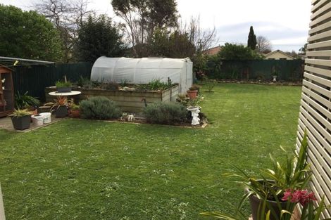 Photo of property in 37 Whittaker Street, Shannon, 4821