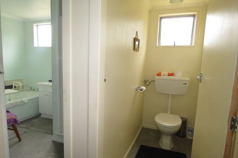 Photo of property in 10 Broadway, Reefton, 7830