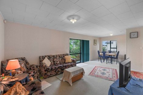 Photo of property in 84 Sykes Road, Weymouth, Auckland, 2103