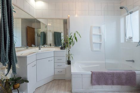 Photo of property in 386 Otaika Valley Road, Otaika, Whangarei, 0170