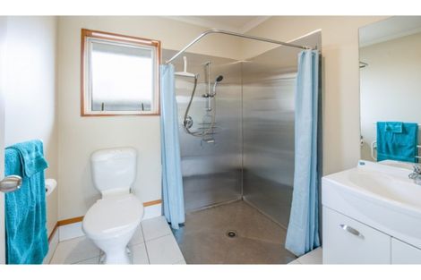 Photo of property in 61 Chesterfield Mews, Russley, Christchurch, 8042