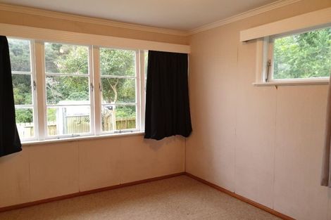 Photo of property in 15 Kiriwai Road, Paremata, Porirua, 5024