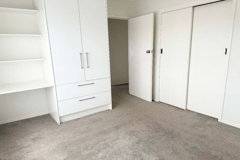 Photo of property in 2/41 Nile Road, Milford, Auckland, 0620