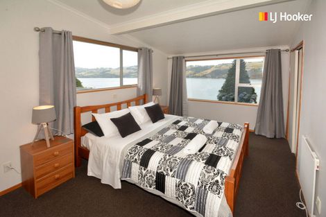 Photo of property in 16 Junction Road, Ravensbourne, Dunedin, 9022