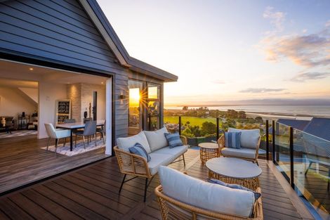 Photo of property in 46 Bisley Avenue, Moana, Nelson, 7011