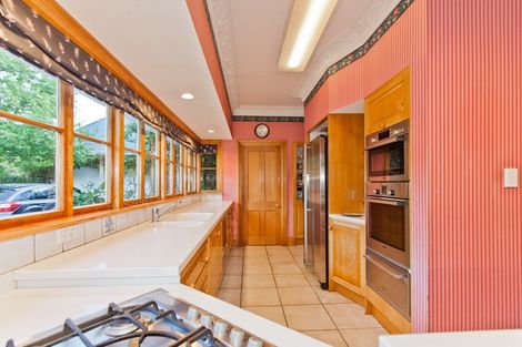 Photo of property in 163 Gardiners Road, Harewood, Christchurch, 8051