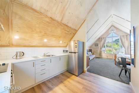 Photo of property in 27 Carlow Grove, Birchville, Upper Hutt, 5018