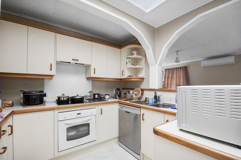 Photo of property in 218 Balmoral Drive, Tokoroa, 3420