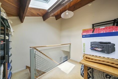 Photo of property in Metro Apartments, 11/220 Thorndon Quay, Pipitea, Wellington, 6011