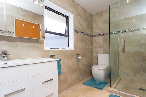 Photo of property in 23 Lexington Drive, Botany Downs, Auckland, 2010