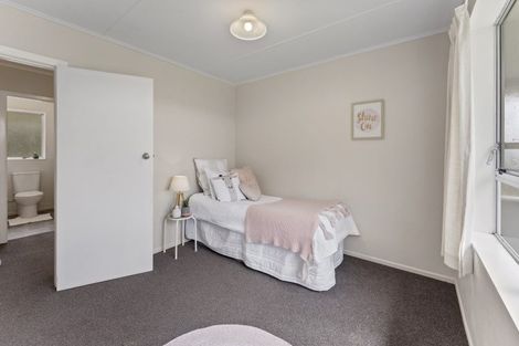 Photo of property in 16 Tyrone Grove, Wainuiomata, Lower Hutt, 5014