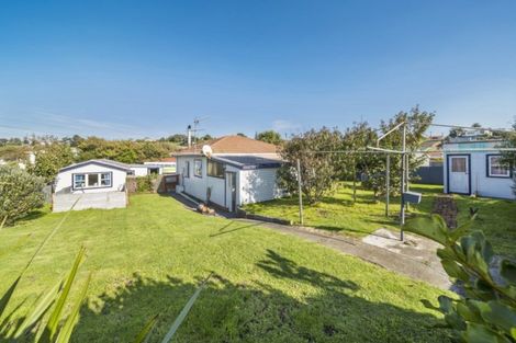 Photo of property in 17 Cornwall Street, Patea, 4520