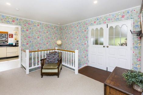 Photo of property in 69 Chatsworth Road, Silverstream, Upper Hutt, 5019