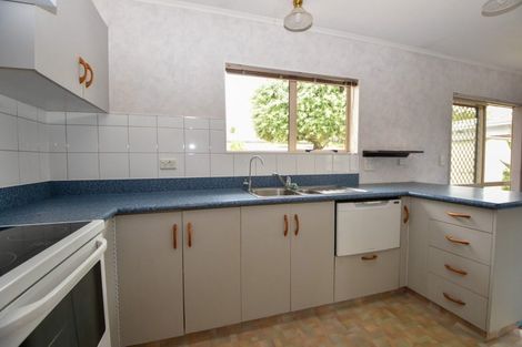 Photo of property in 6 Hogg Crescent, Masterton, 5810