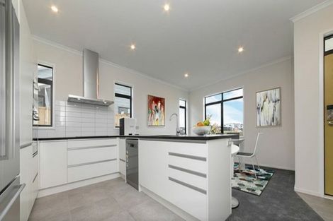 Photo of property in 4 Pinto Road, Pukekohe, 2120