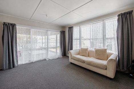 Photo of property in 74 Dundee Drive, Flaxmere, Hastings, 4120