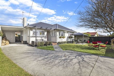 Photo of property in 19a Pemberton Crescent, Greerton, Tauranga, 3112