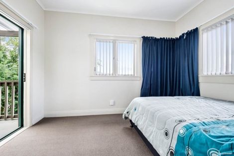 Photo of property in 39a Lincoln Park Avenue, Massey, Auckland, 0614