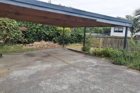 Photo of property in 32 Hamlin Road, Mount Wellington, Auckland, 1060
